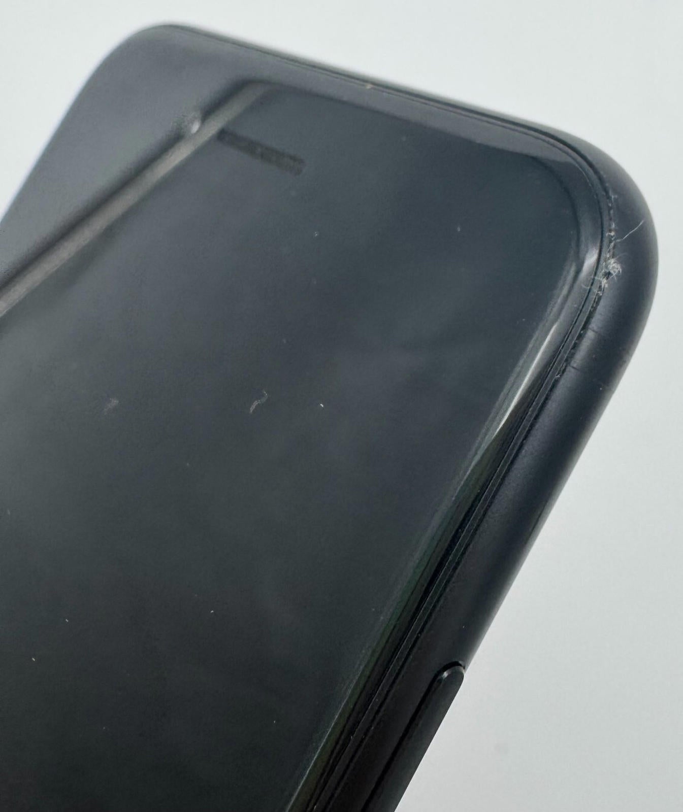 DEFECTIVE IPHONE 7 BLACK 128GB *FOR PARTS ONLY*