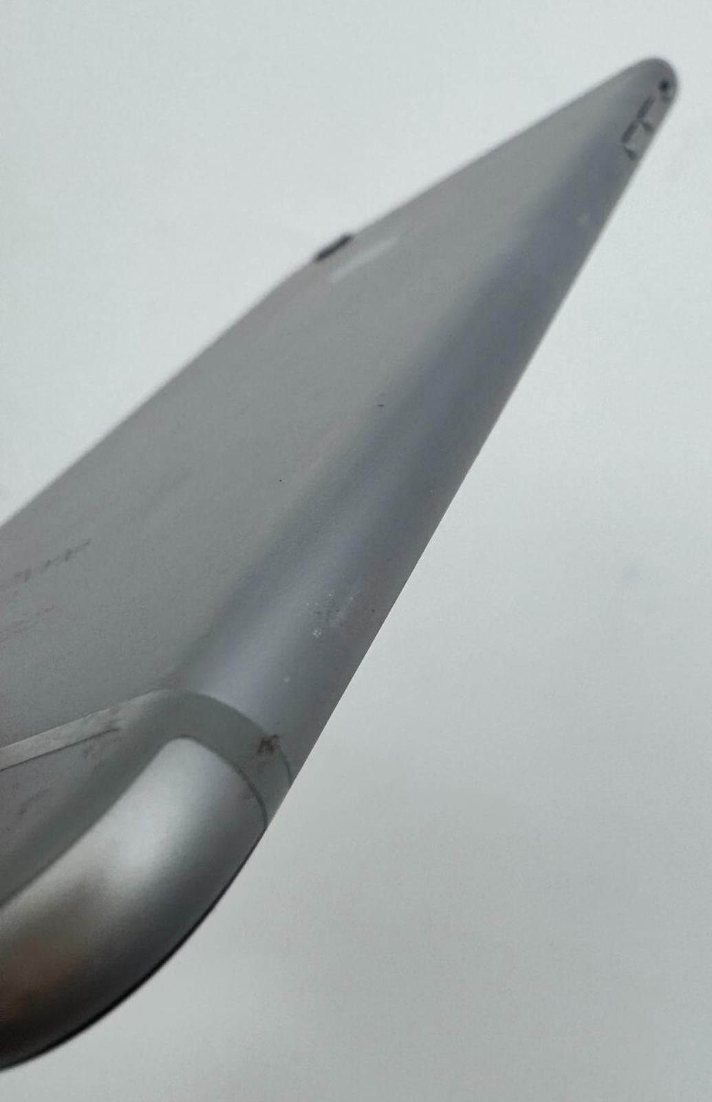 DEFECTIVE IPHONE 6S PLUS GRAY 32GB *FOR PARTS*