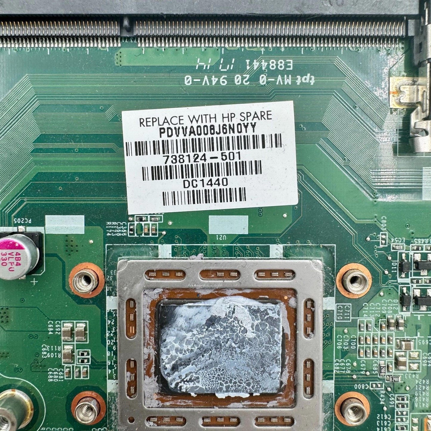 DEFECTIVE HP PAVILION 15-N084CA MOTHERBOARD 738124-5 *FOR PARTS OR REPAIR*