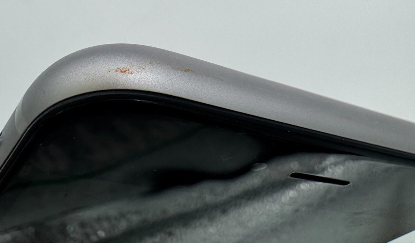 DEFECTIVE IPHONE 6 PLUS SPACE GRAY 64GB *FOR PARTS*