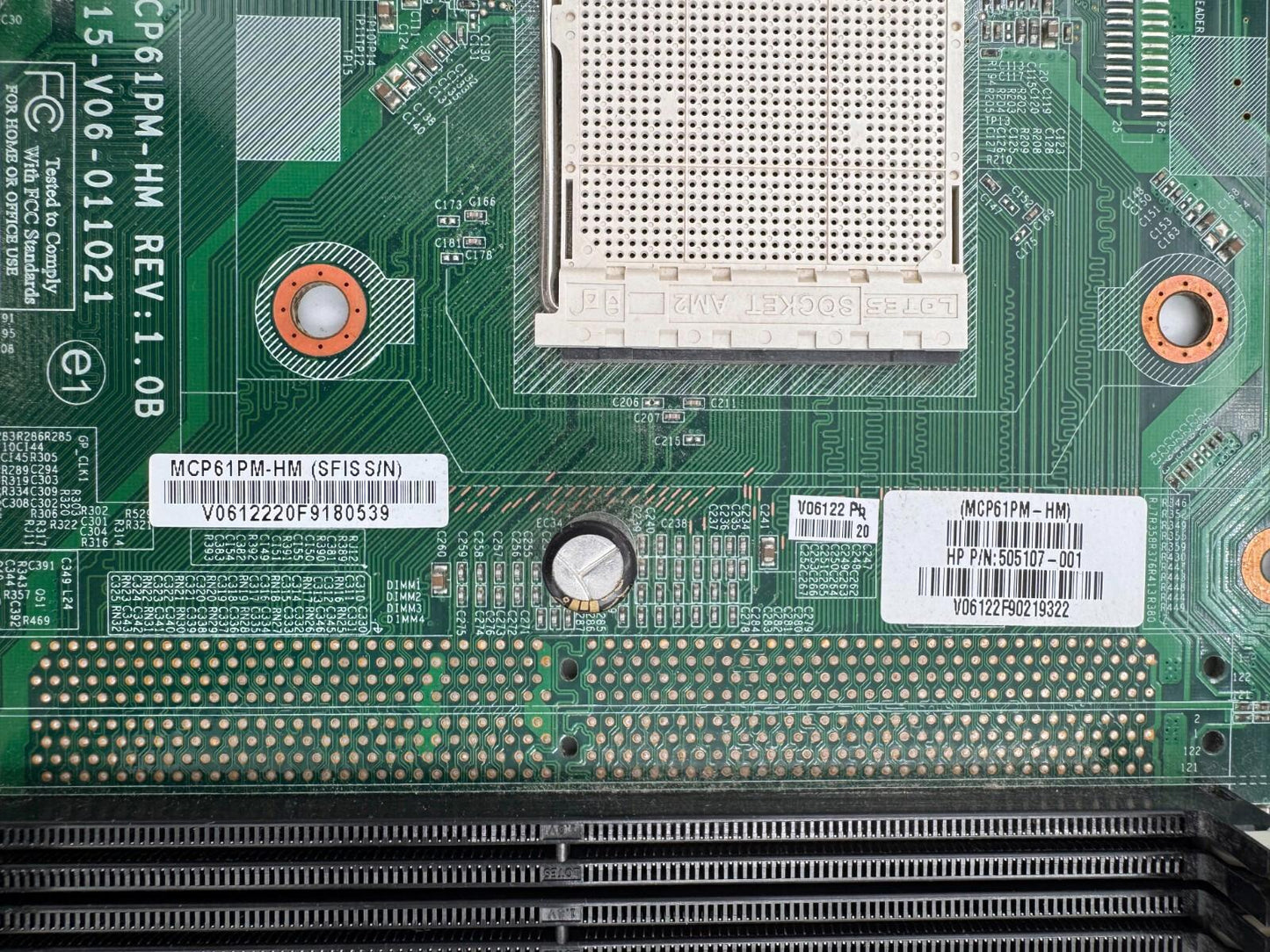 DEFECTIVE HP COMPAQ SR5000 MOTHERBOARD 505107-001 *FOR PARTS OR REPAIR ONLY*